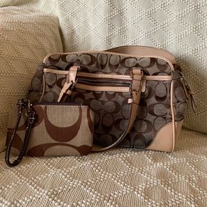 Coach purse and wallet